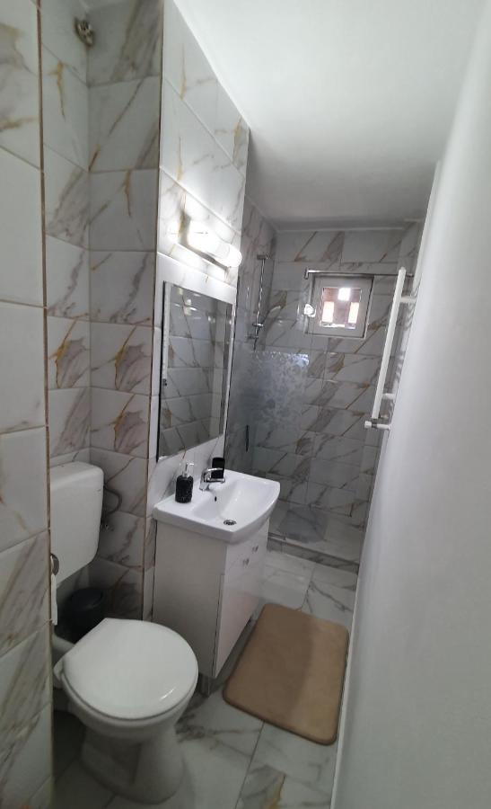 Apartmán Apartament Estera Oradea Exteriér fotografie